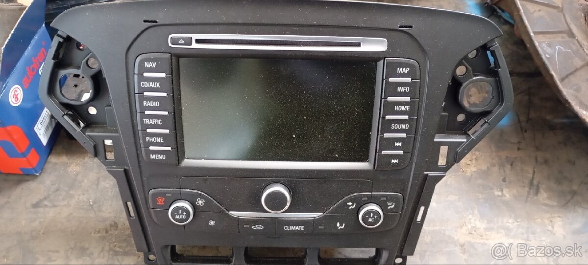 Ford Mondeo radio