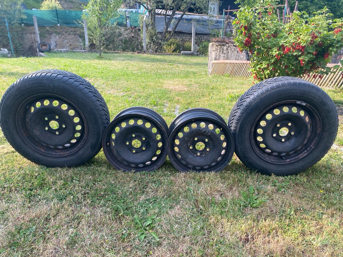 Zimne pneu 195/65/15