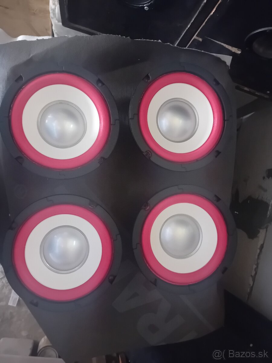 jvc basove repro subwoofer
