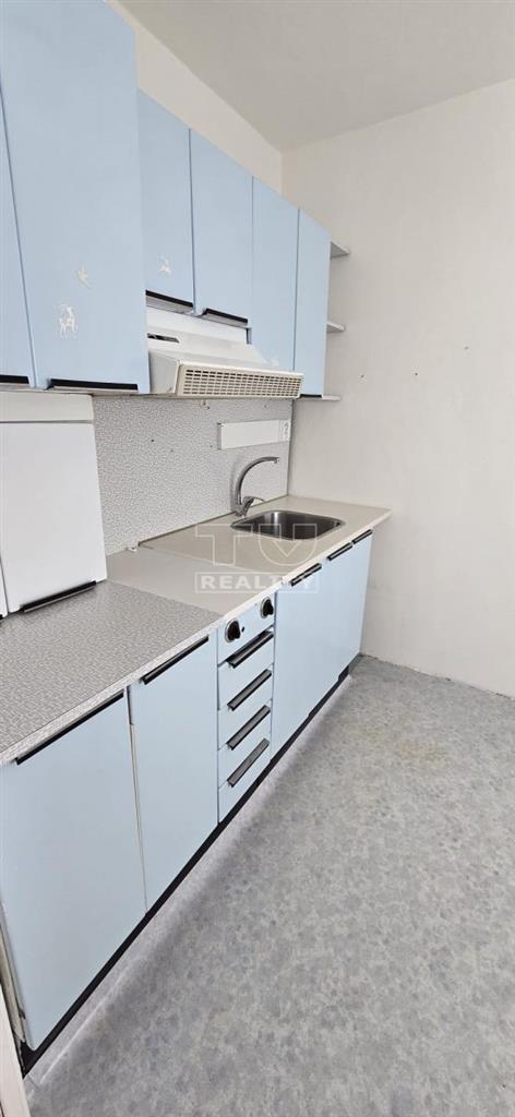 Prenájom krásneho a slnečného 1i bytu - Podháj, 29 m2 -...