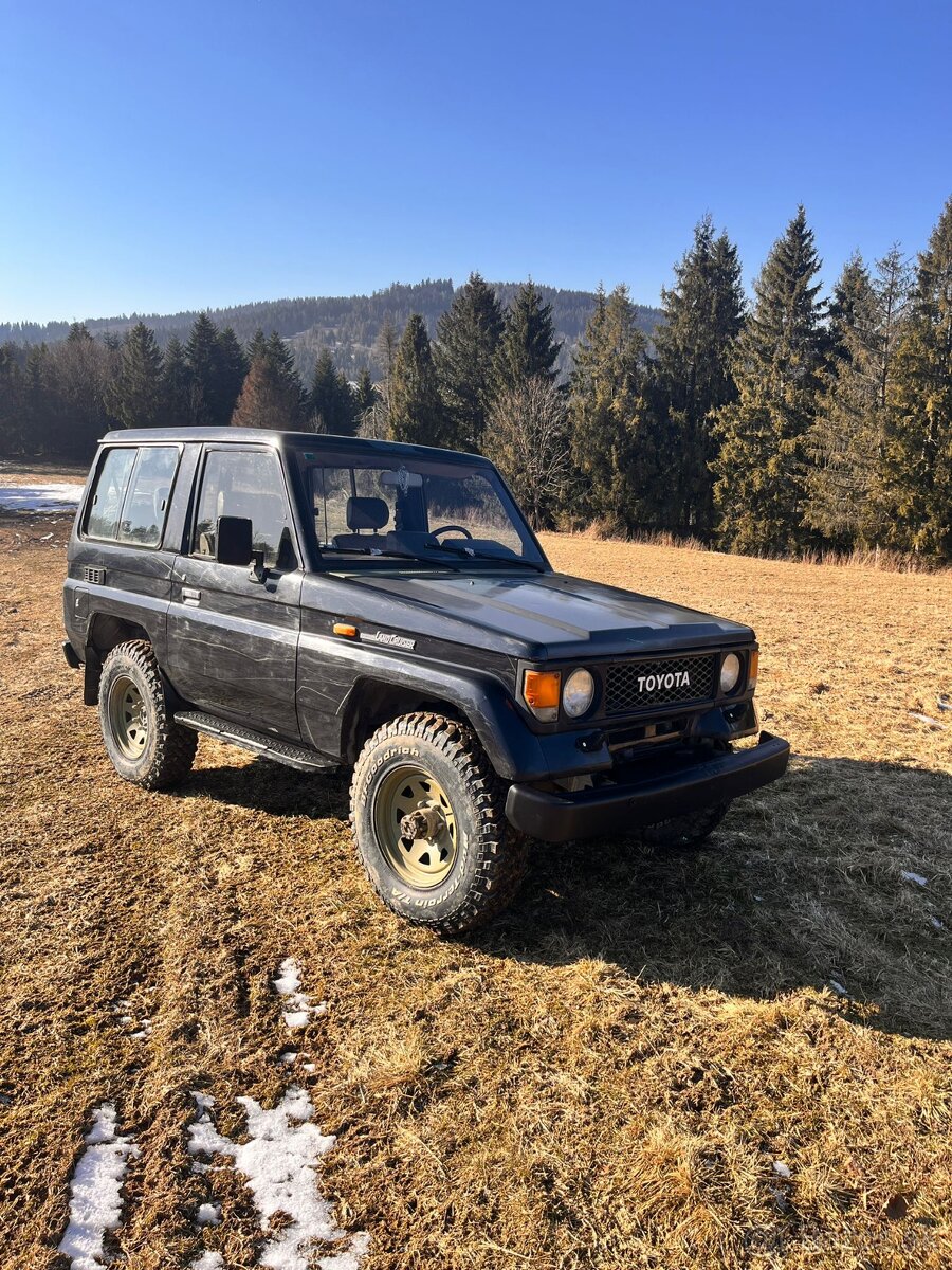 Land cruiser 70