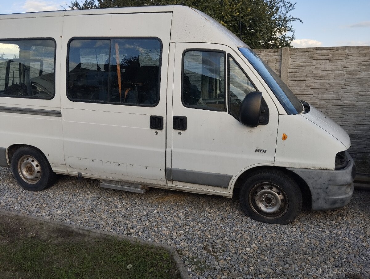 Predám Peugeot Boxer 2.8hdi v celku na diely