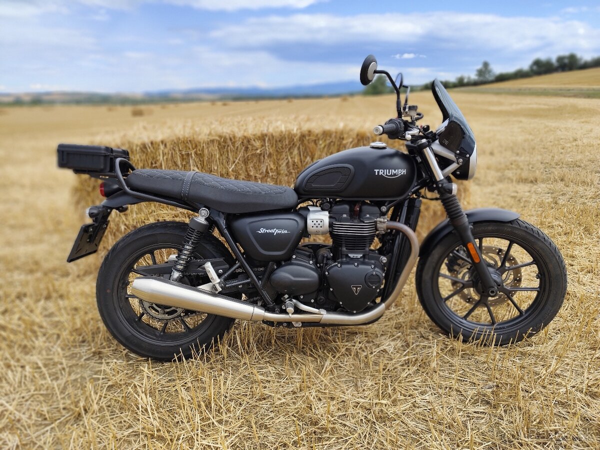 Triumph street twin 900