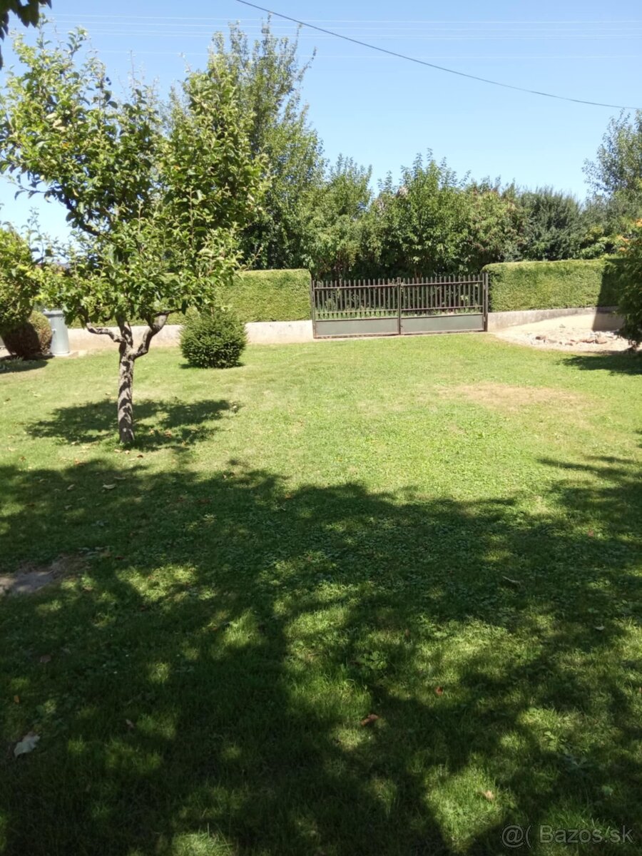 Rodinný dom na predaj – Veľké Ripňany