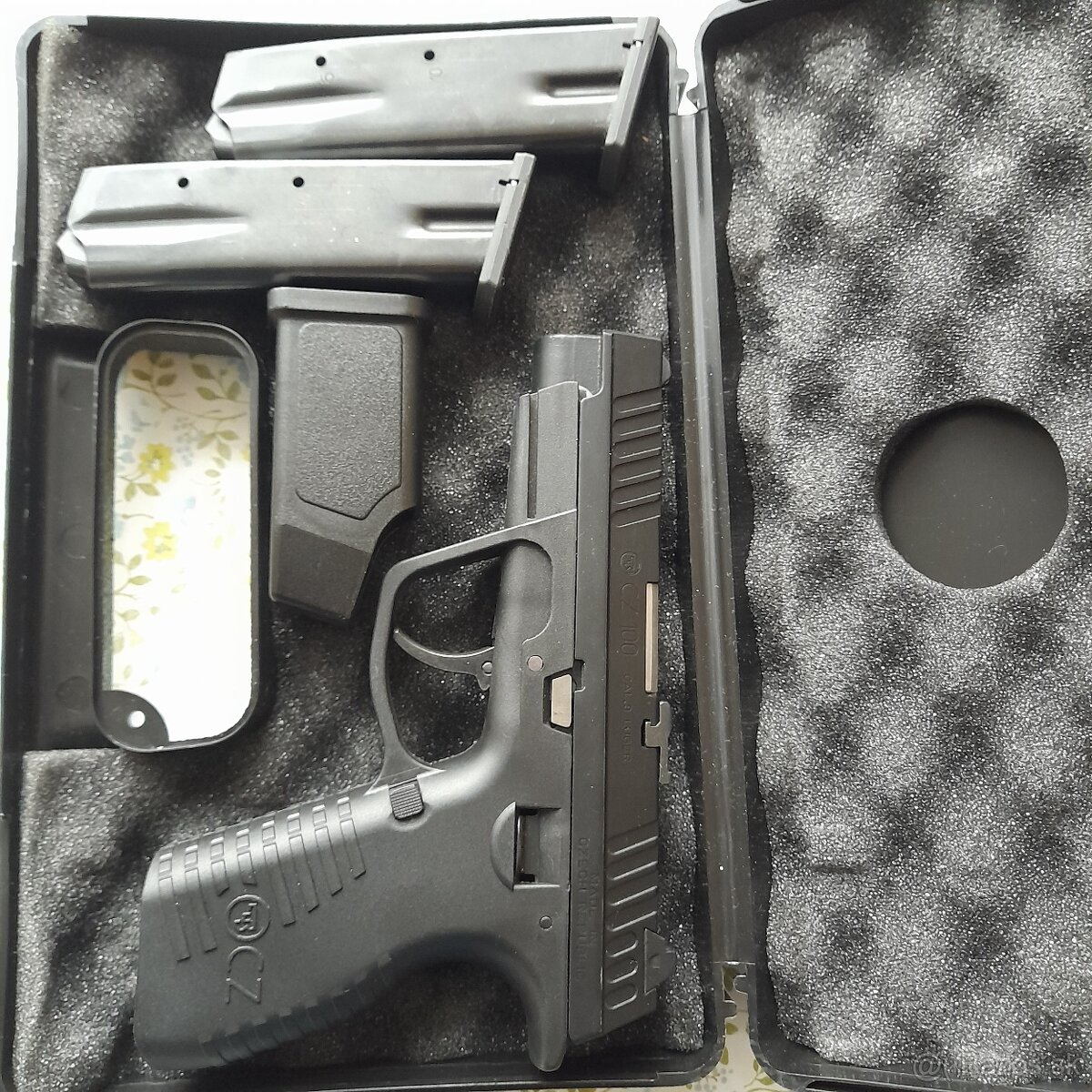 predaj krátkych guľových zbraní