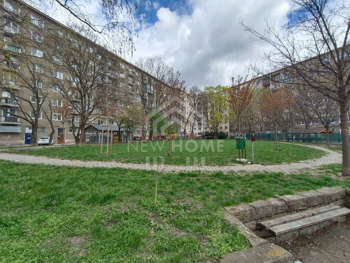 TRNAVSKÉ Mýto - 4 iz. byt 113 m2, samostatná garáž