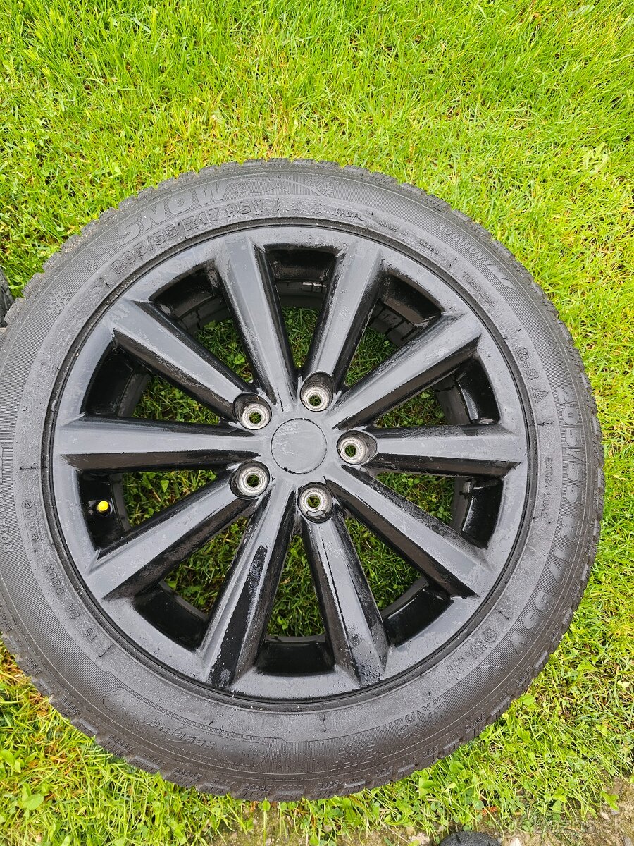 ALU DISKY 5X114,3 R17 7j ET 50 stred 64,1