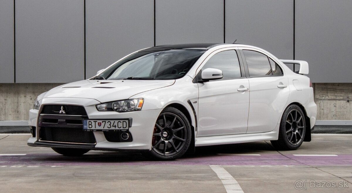 Mitsubishi Lancer EVO X 2.0 16V Turbo 4WD MIVEC GSR
