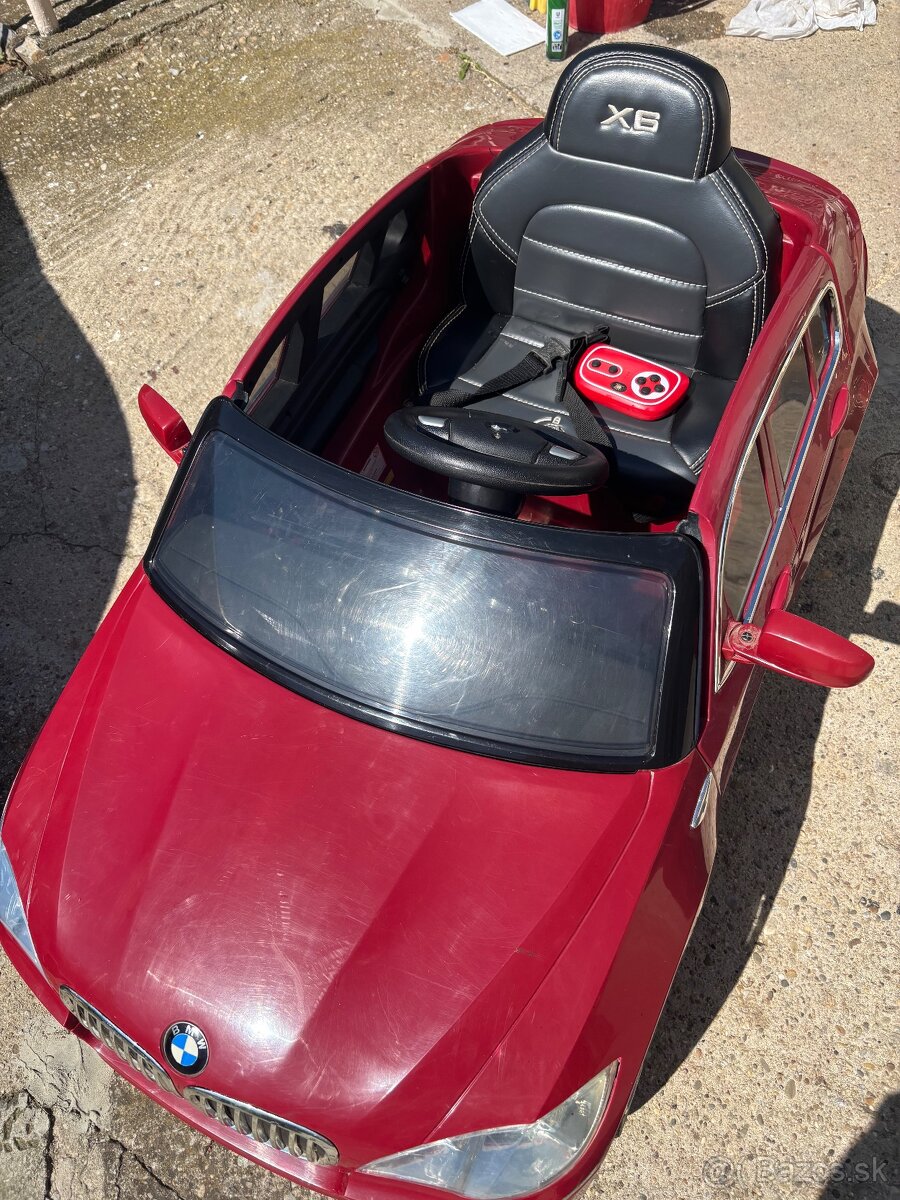 Eletrické autíčko BMW X6