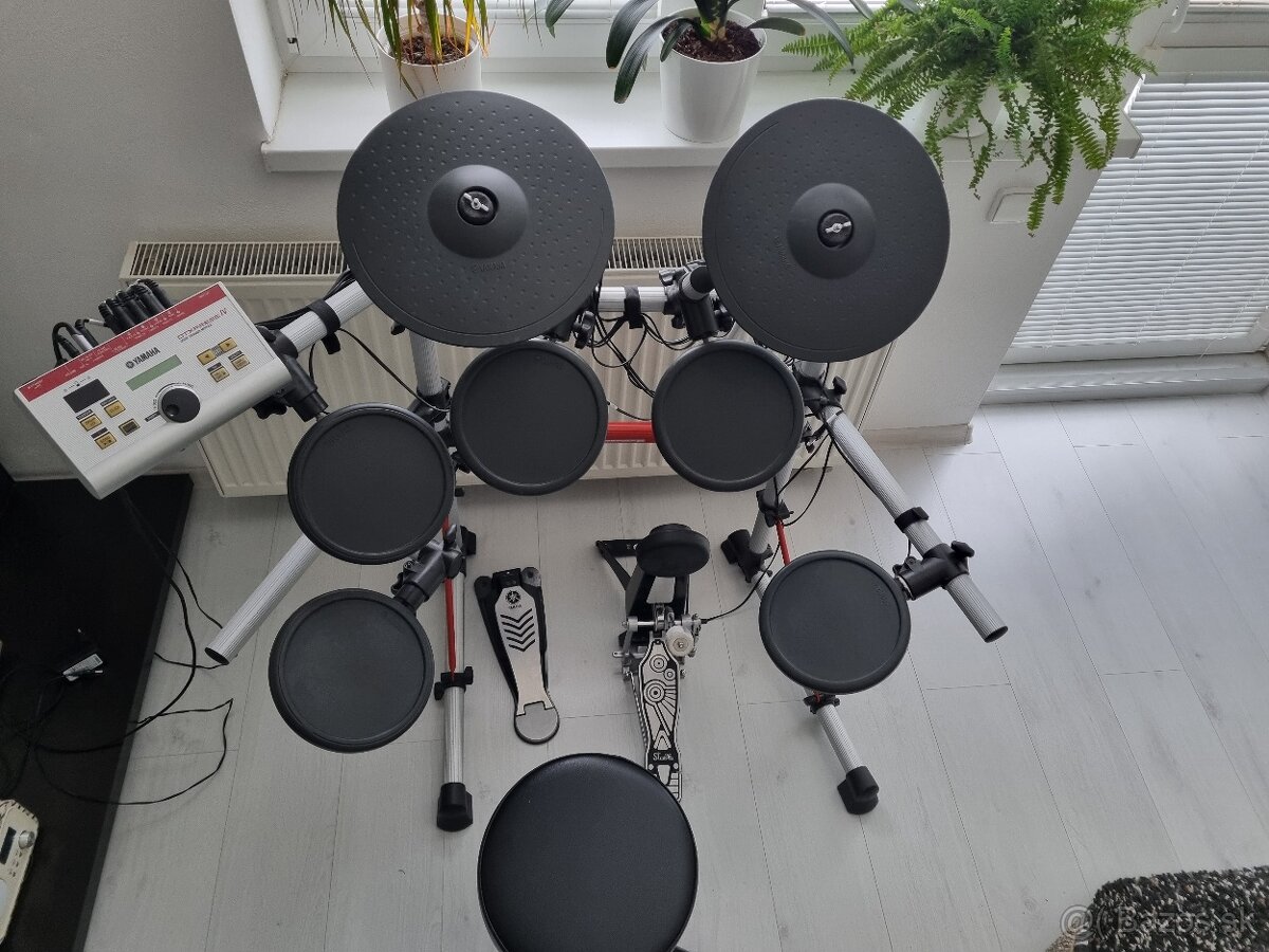 Elektricke bicie Yamaha DTXpress IV