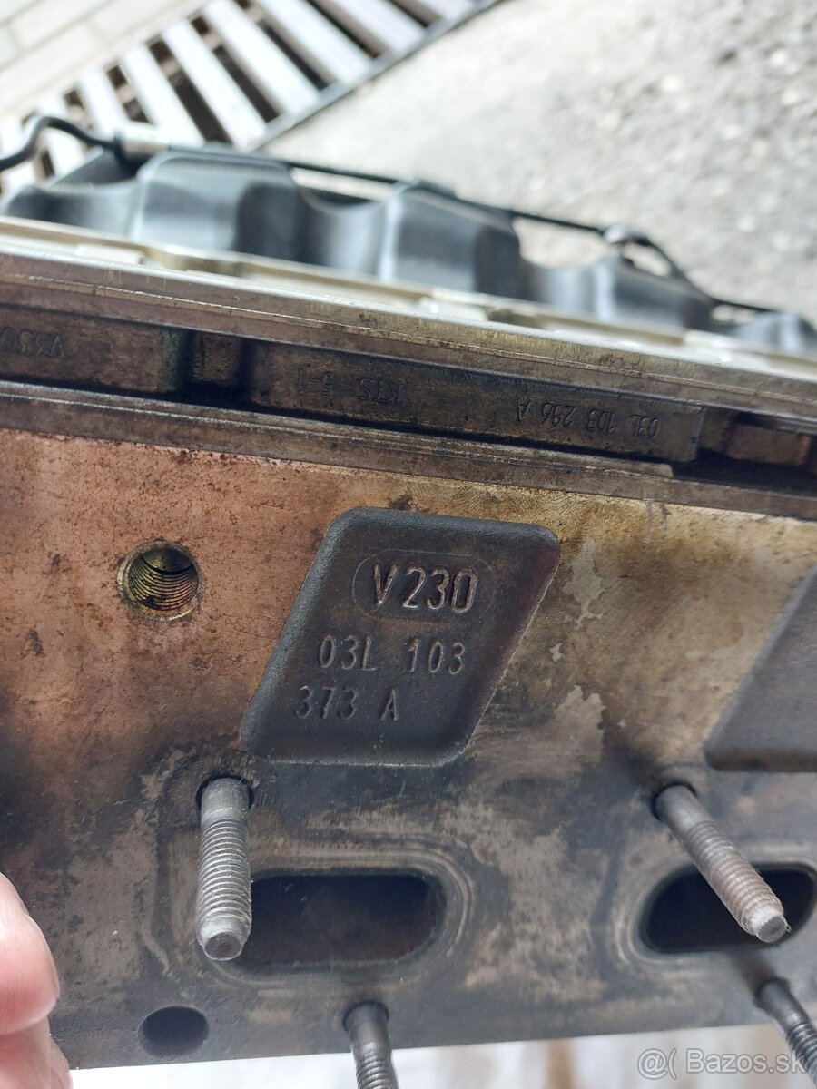 hlava valcov 1.6 cayc 77kw