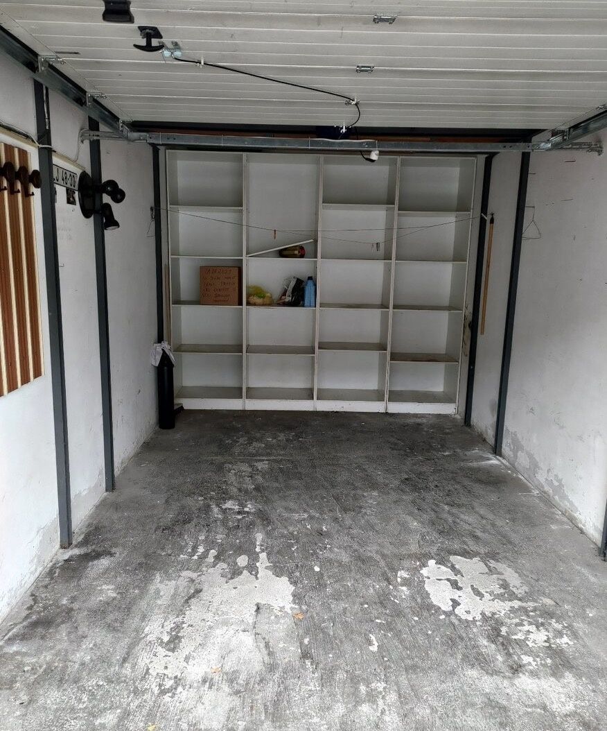 Garáž + úložný priestor na Matejkovej ul. BA IV na predaj