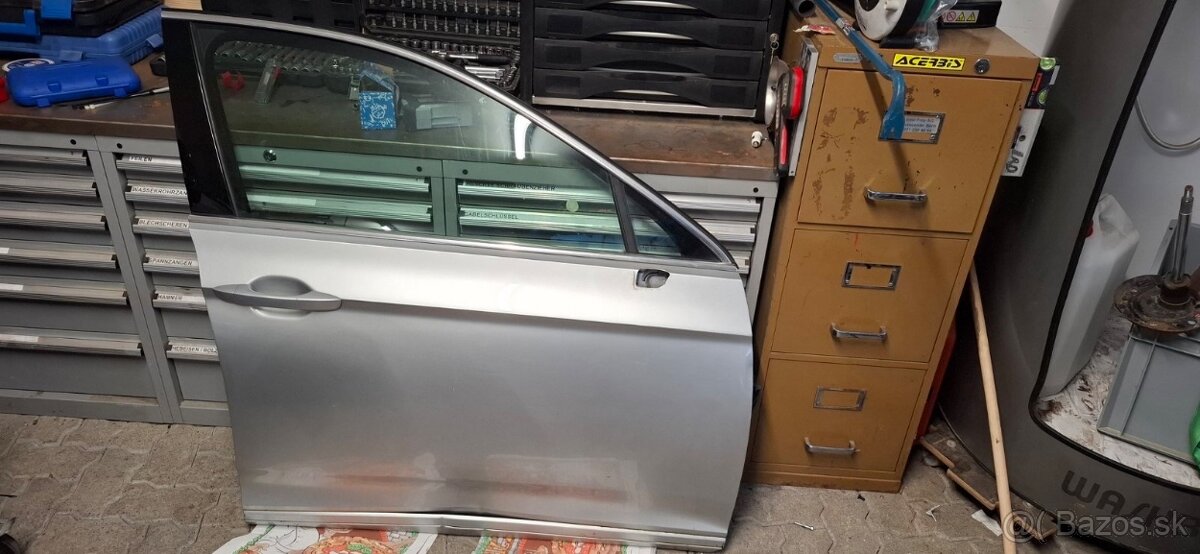 Predám dvere na VW passat