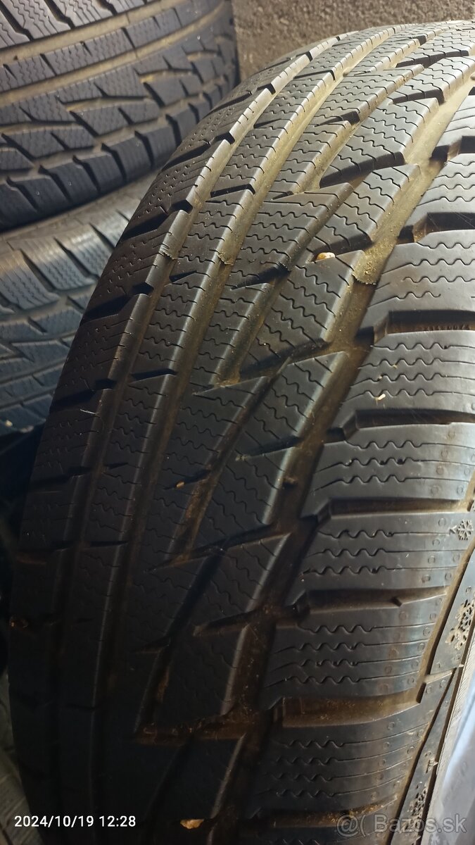 SUV 235 m70 r16 t 106t zimné matador