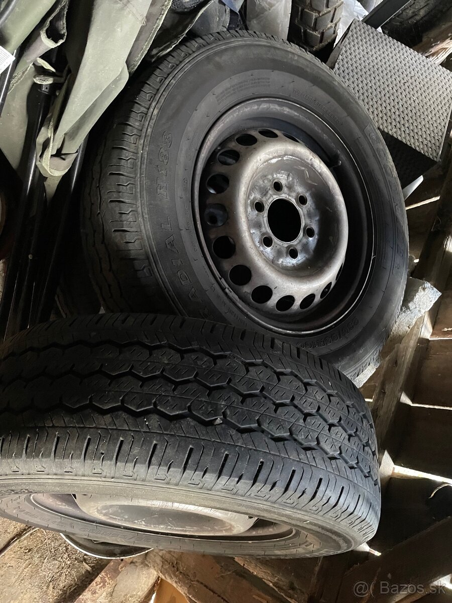 6x130 235/65 r16 C