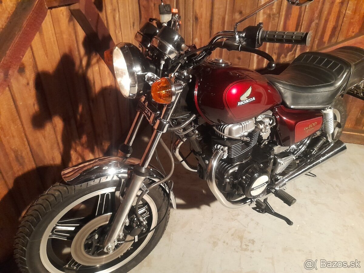 Krásná Honda