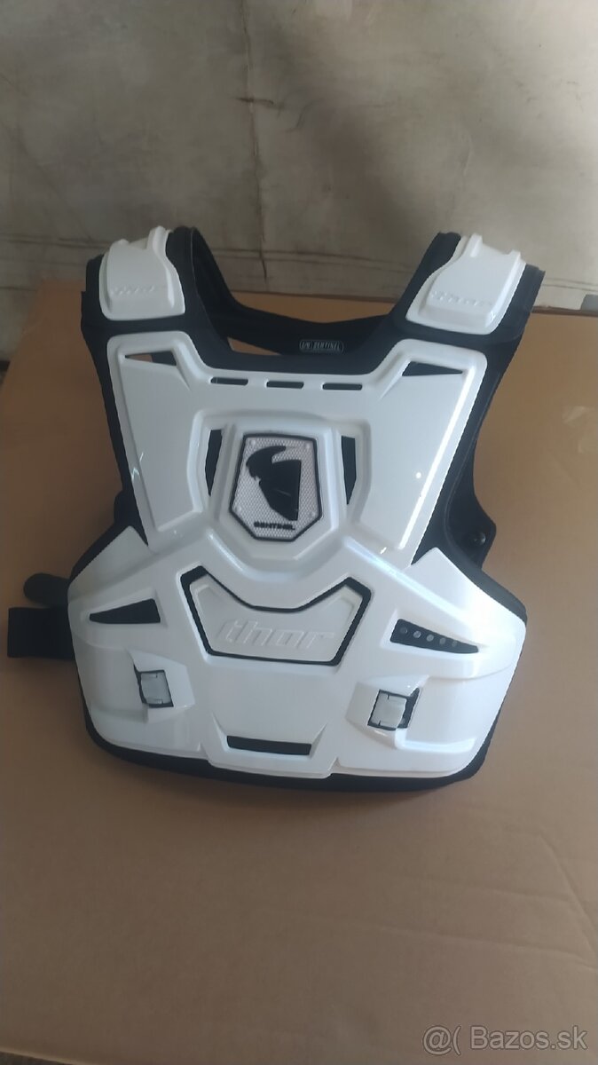 Chránič hrude Thor Sentinel