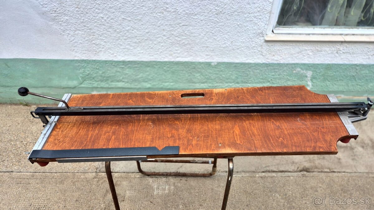 Rezačka na dlažbu a obklad rozsah 1200mm