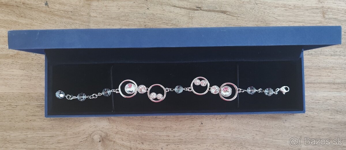 Swarovski náramok