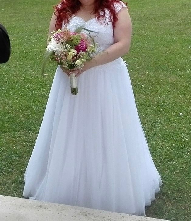 Biele svadobné šaty 48-50