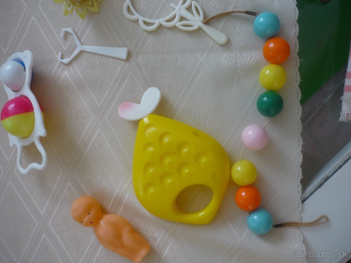 Retro staré hrkálky a iné..