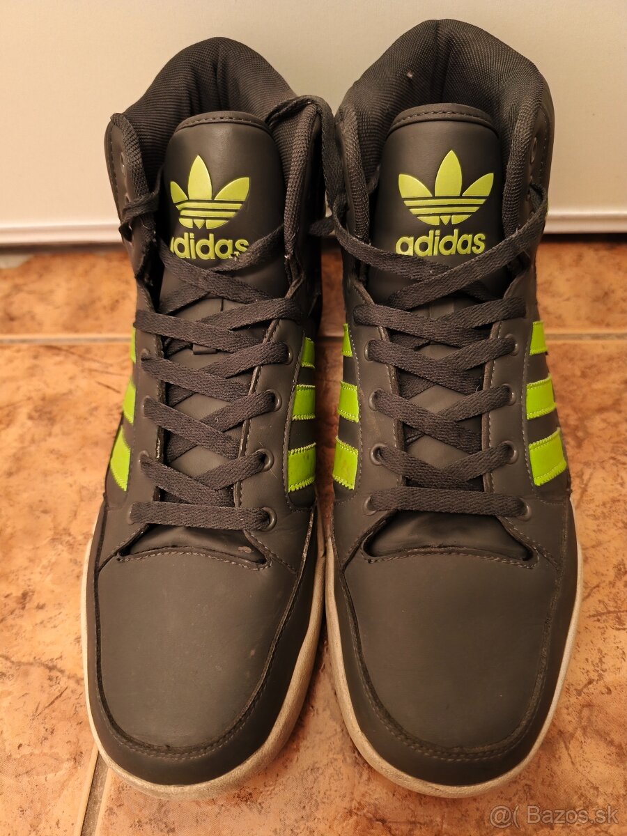 Botasky Adidas velkost 45