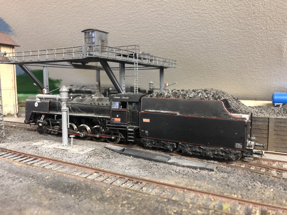 Parná lokomotíva 556.036