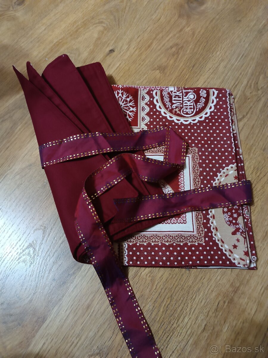 Vianočné prestieranie. Nové