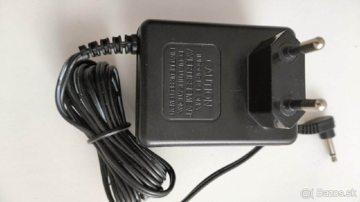 Adaptér predám ,5 eur plus poštovné.