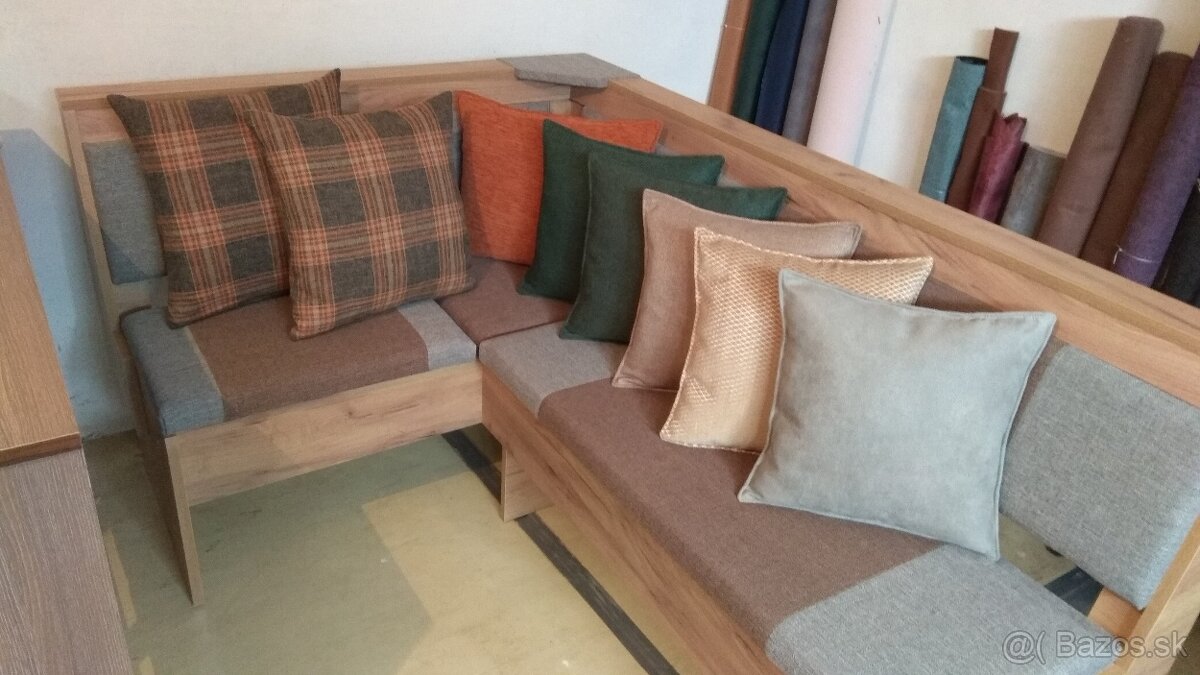 Rohová lavica