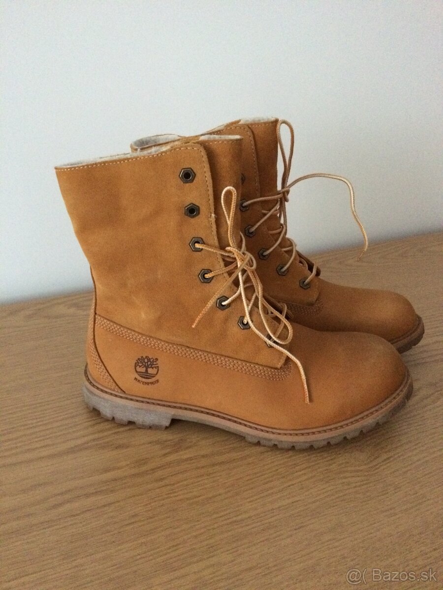 Dámske čižmy veľkosť40