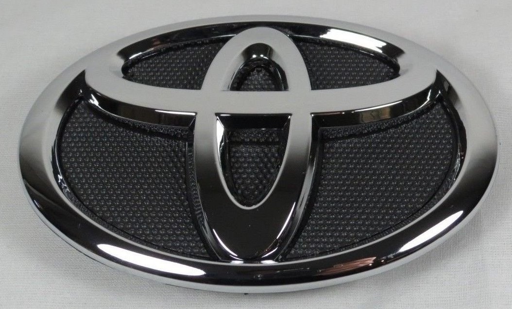 Kupim predny znak, logo, emblem Toyota AURIS / Yaris