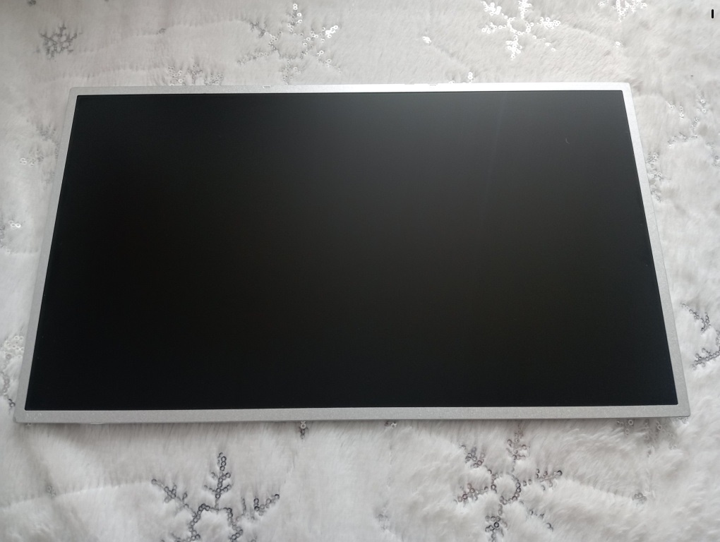 predám 15,6" LED displej z notebooku , 40pin , B156XW02