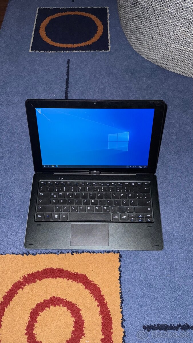 Trekstor SurfTab Duo W3 - tablet/laptop