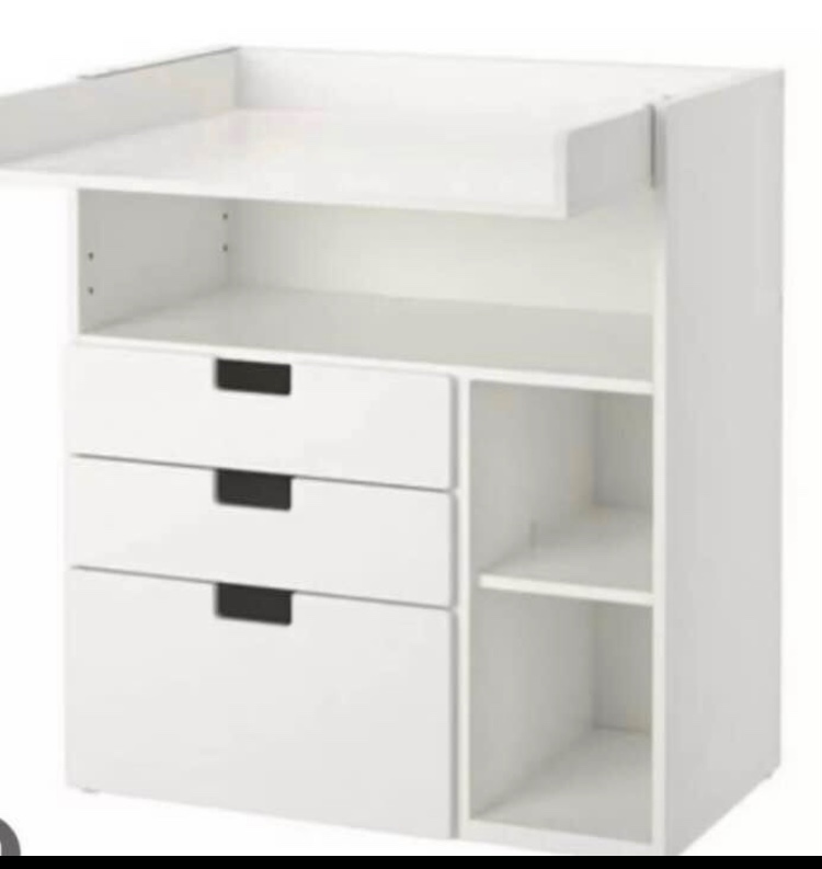 Prebalovaci pult Ikea STUVA