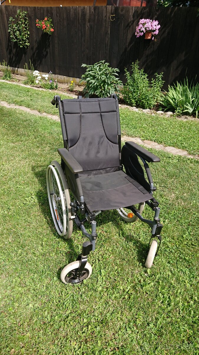 Invalidný vozík Invacare