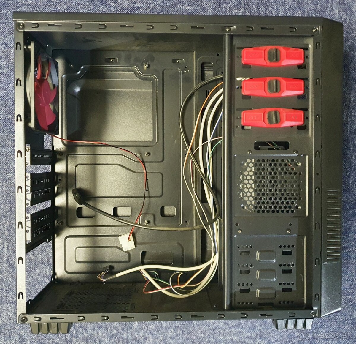 PC skrinka evolved