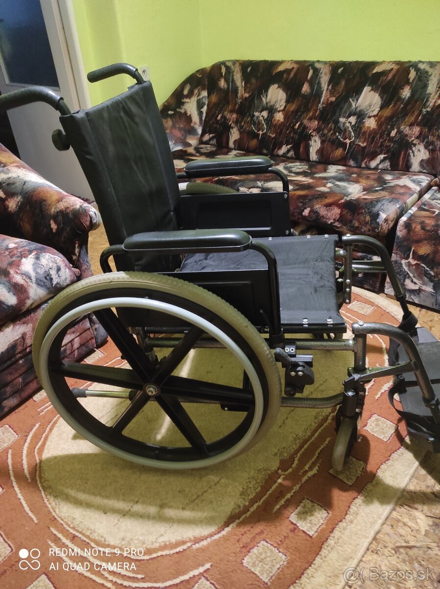 Invalidný vozík