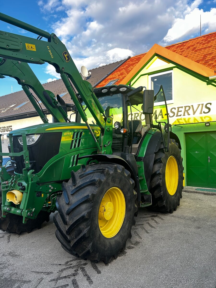 John Deere 6175R