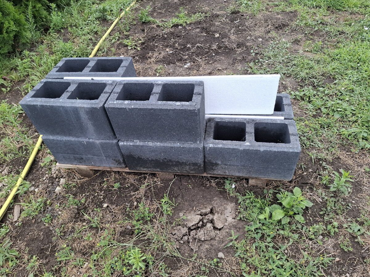 PRAMAC Plotove tvarnice Grafitova Cierna