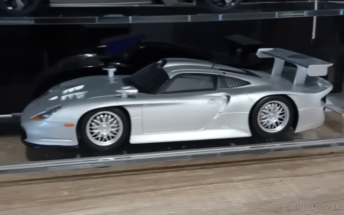 Porsche gt1 1:18