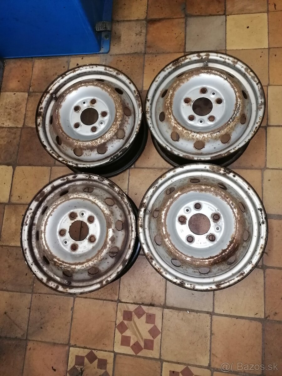 Predam plechové disky R15 5X118