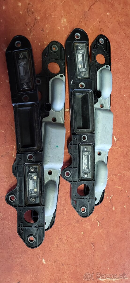 Spínač kufra vw seat touran