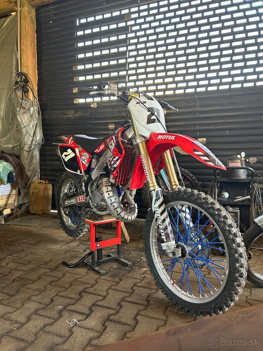 Honda cr 125