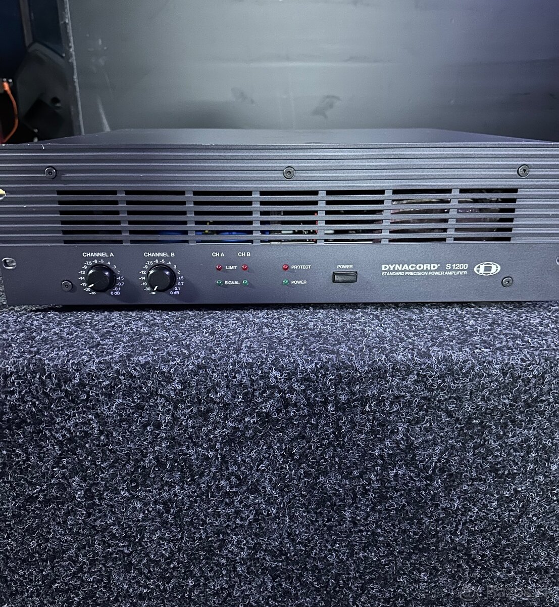 DYNACORD S1200