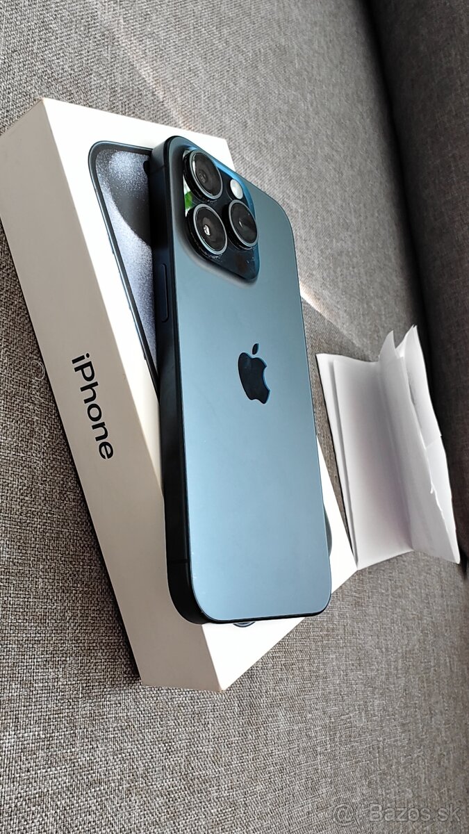 Iphone 15 Pro modrý