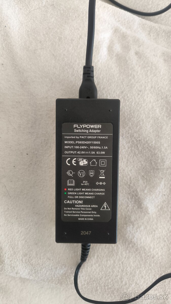 Nabíjačka na kolobežku Flypower