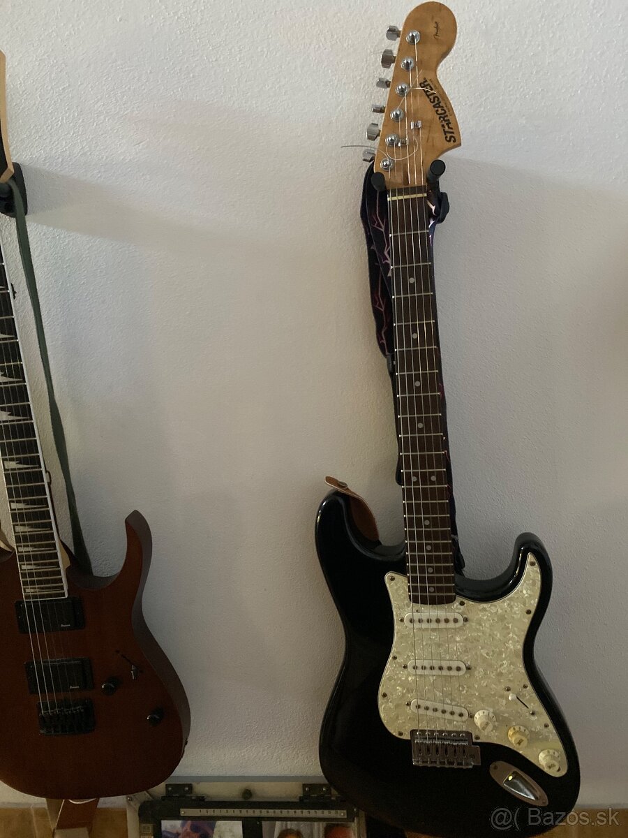 Starcaster by fender