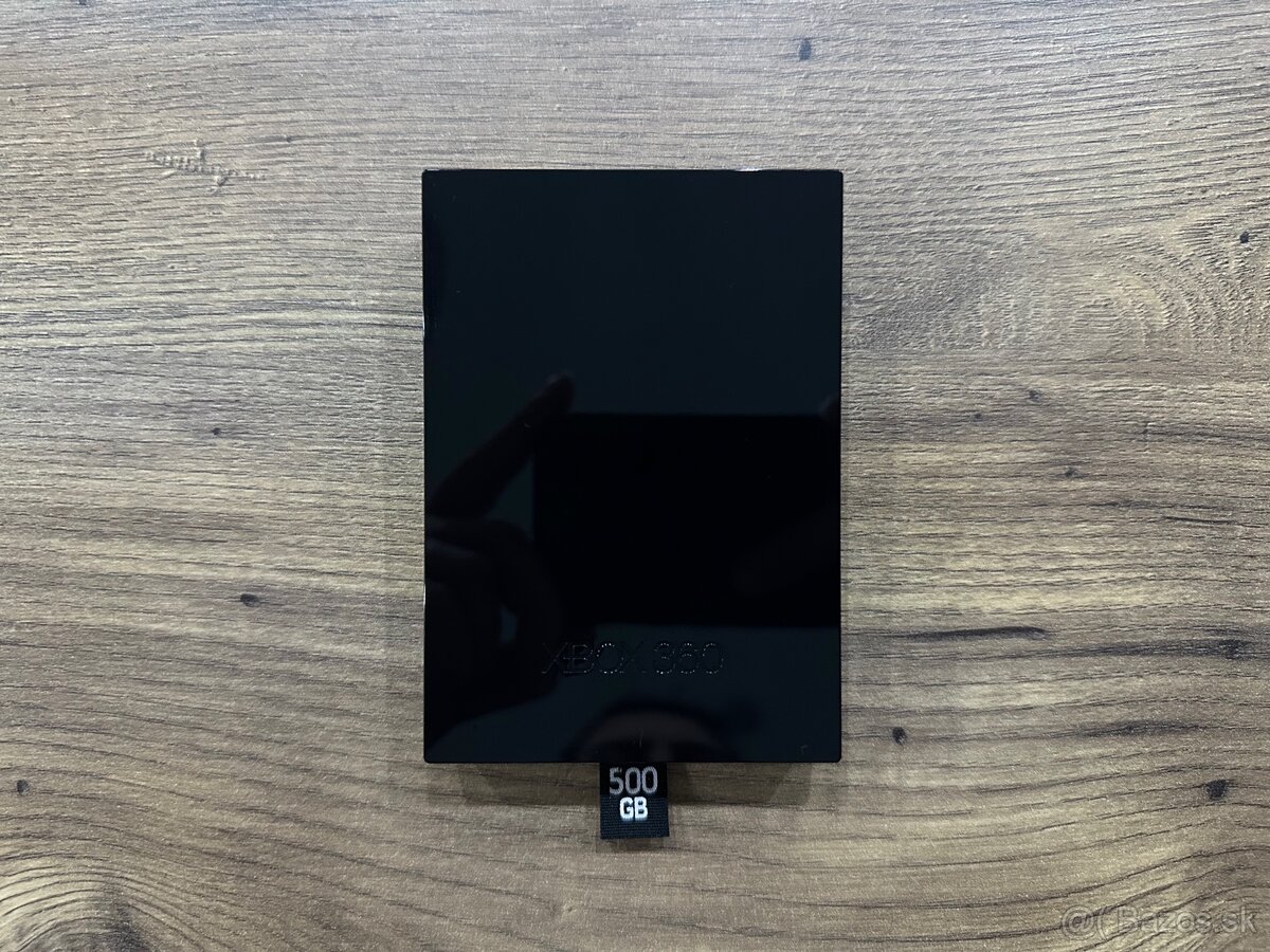 Originál HDD s kapacitou 500GB na XBOX 360