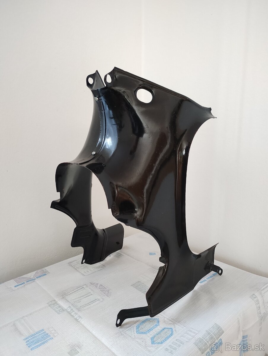 Prodám uloženkové podsedadlové plechy na Jawa ČZ 250